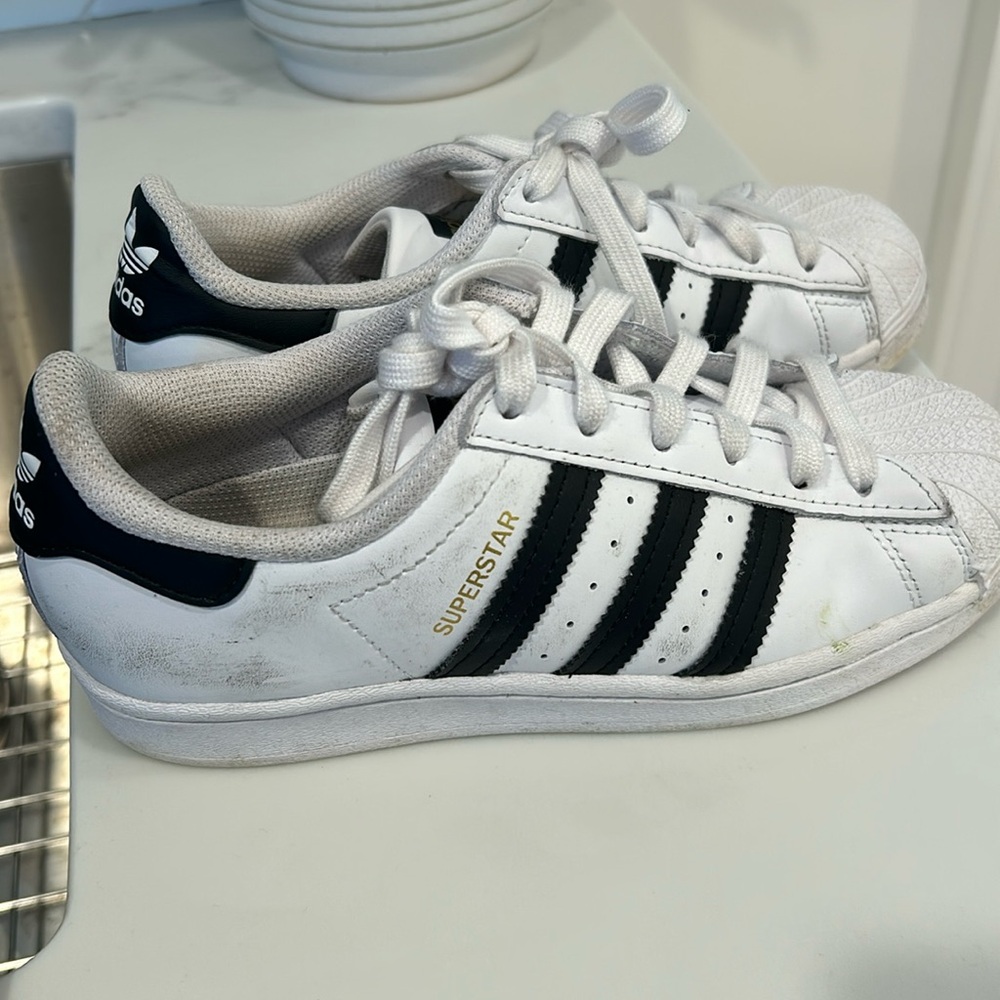 Adidas superstar